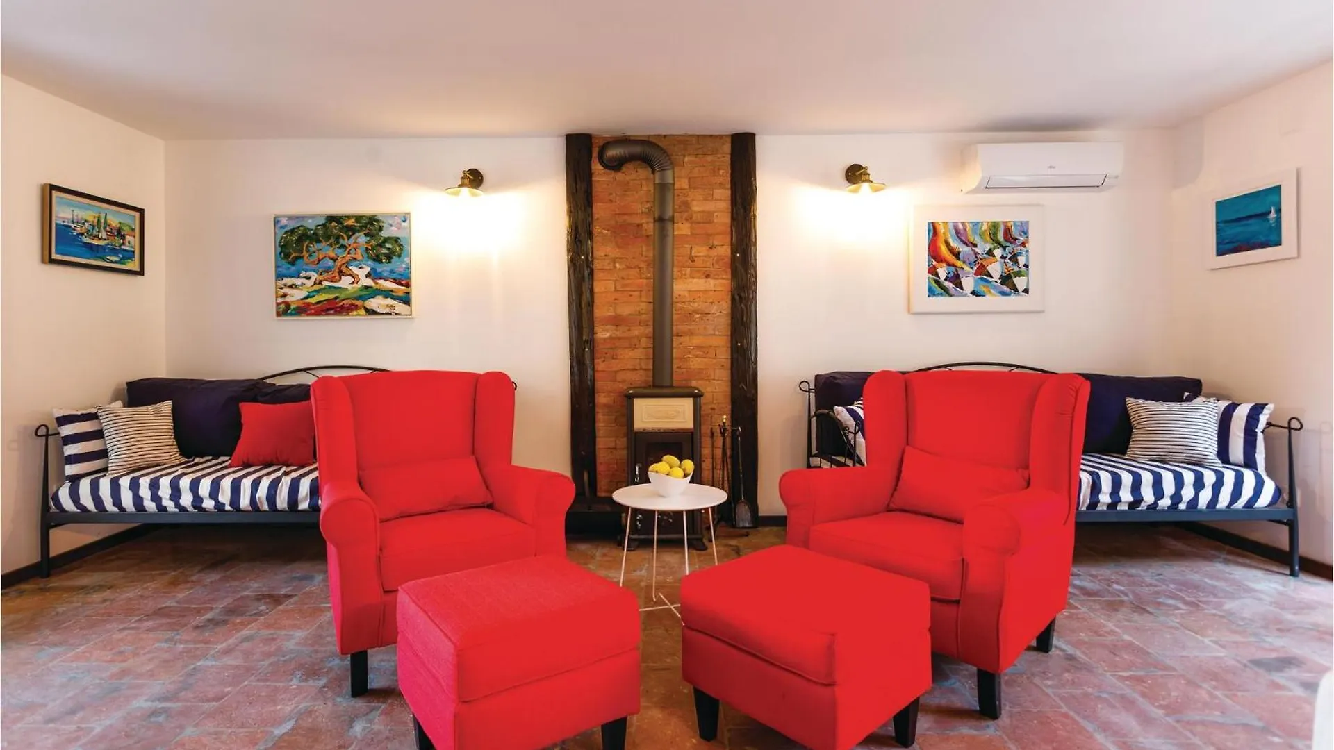 4 Bedroom Beautiful Home In Omišalj